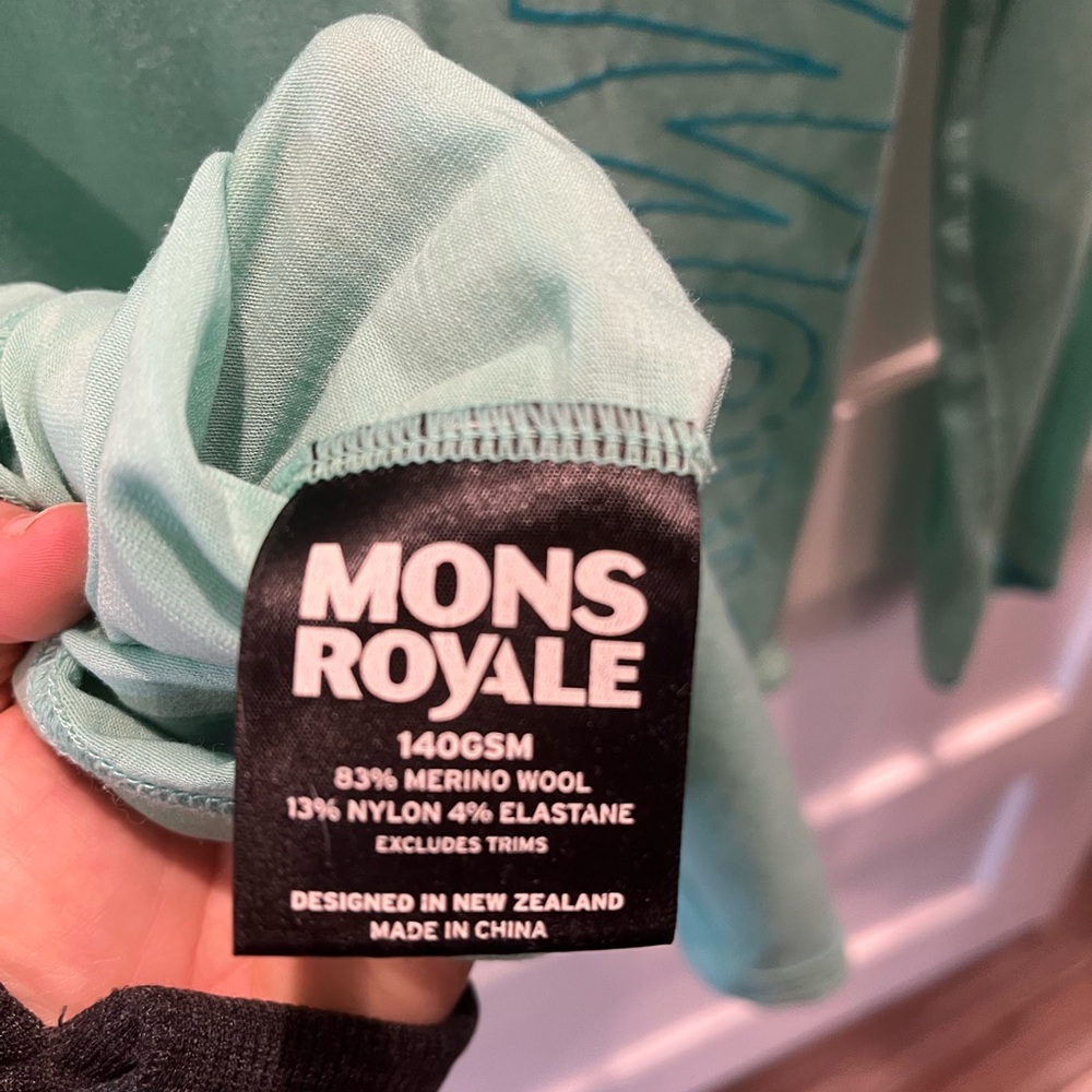 Mons Royale Teal Long Hooded Shirt - Picture 3 of 4